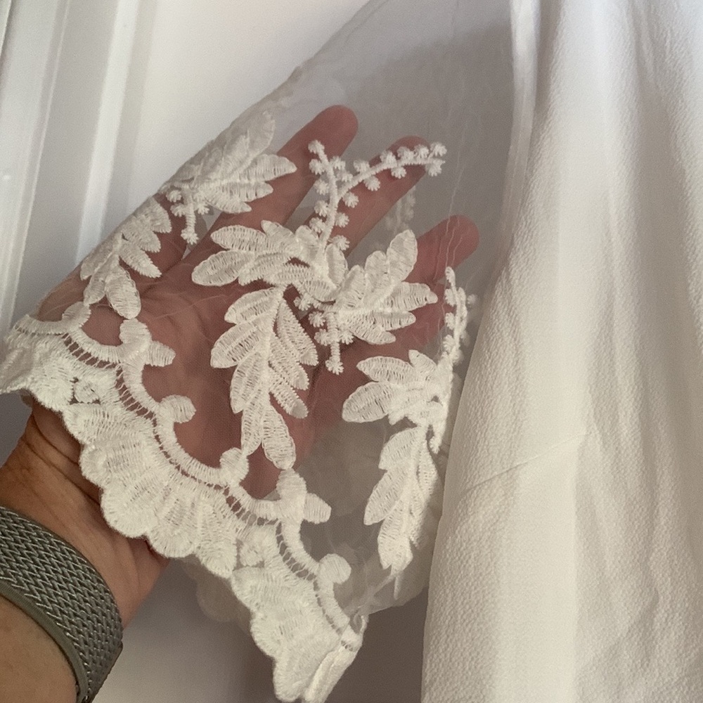 Lulu’s White Sheer Sleeved Top